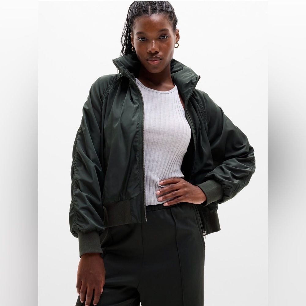 NWT Athleta Jetset Bomber ELM Jacket Size Small